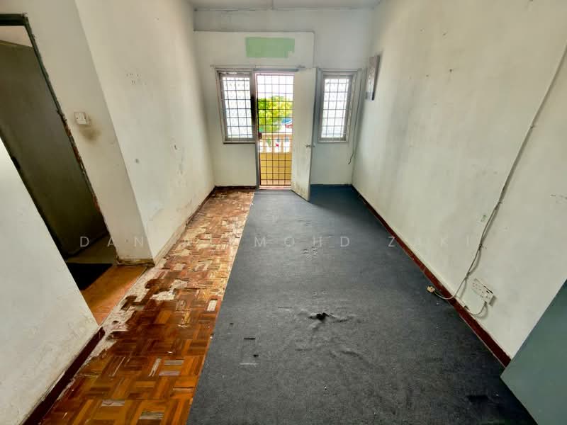 2-storey Terraced House for Sale in Shah Alam (Selangor) - Danial Mohd Zaki - Interior - PropertyGuru.com.my