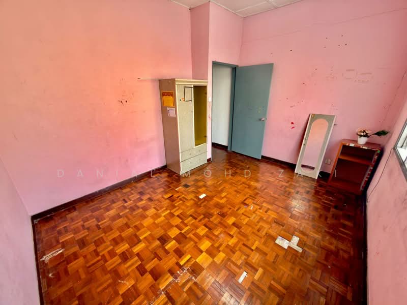 2-storey Terraced House for Sale in Shah Alam (Selangor) - Danial Mohd Zaki - Bedroom - PropertyGuru.com.my