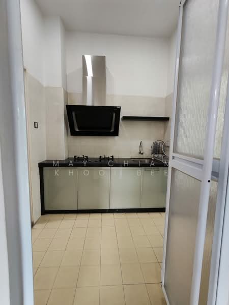 Kondominium untuk Dijual di I-Regency Condominium (Ideal Regency) - May Chiam Khooi Bee - Kitchen - PropertyGuru.com.my