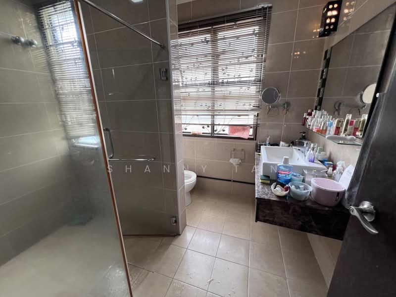 Semi-Detached House for Sale in Bandar Sungai Long (Selangor) - Shanny Tan - Bathroom - PropertyGuru.com.my