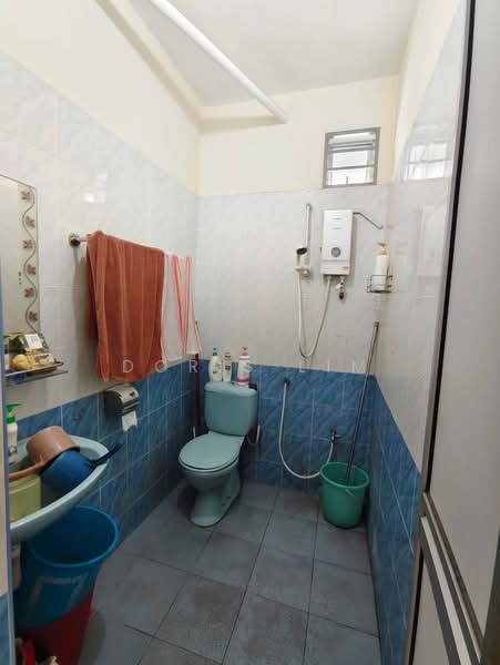 Rumah Berkembar untuk Dijual di Kawasan 2, Taman Sri Andalas (Klang) - Doris Lim - Bathroom - PropertyGuru.com.my