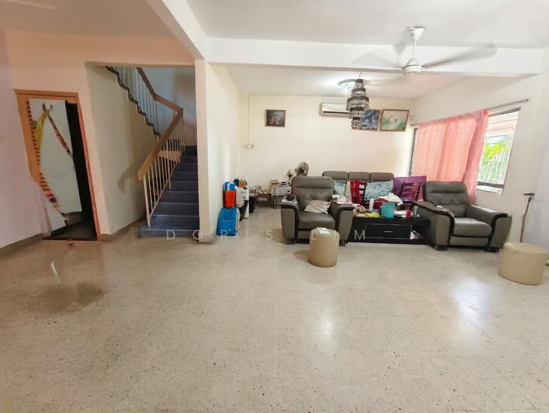 Rumah Berkembar untuk Dijual di Kawasan 2, Taman Sri Andalas (Klang) - Doris Lim - Living Room - PropertyGuru.com.my