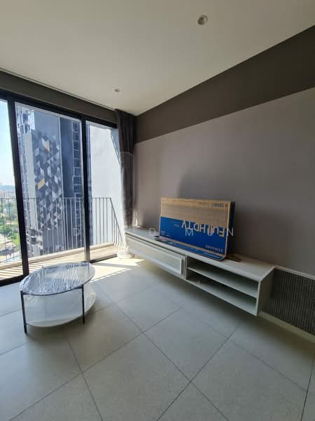Service Residence for Rent at Millerz Square Serviced Residence - David Mun - Living Room - PropertyGuru.com.my