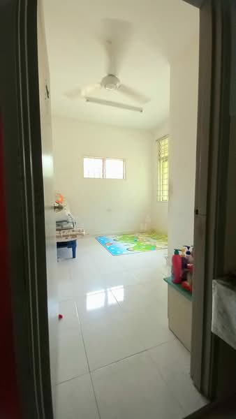 Rumah Teres 2 Tingkat untuk Disewa di Bandar Seri Putra (Bangi) - Nurra Eikin - Interior - PropertyGuru.com.my