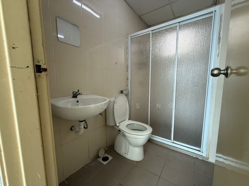 Service Residence for Rent at OUG Parklane - Francis Ng - Bathroom - PropertyGuru.com.my