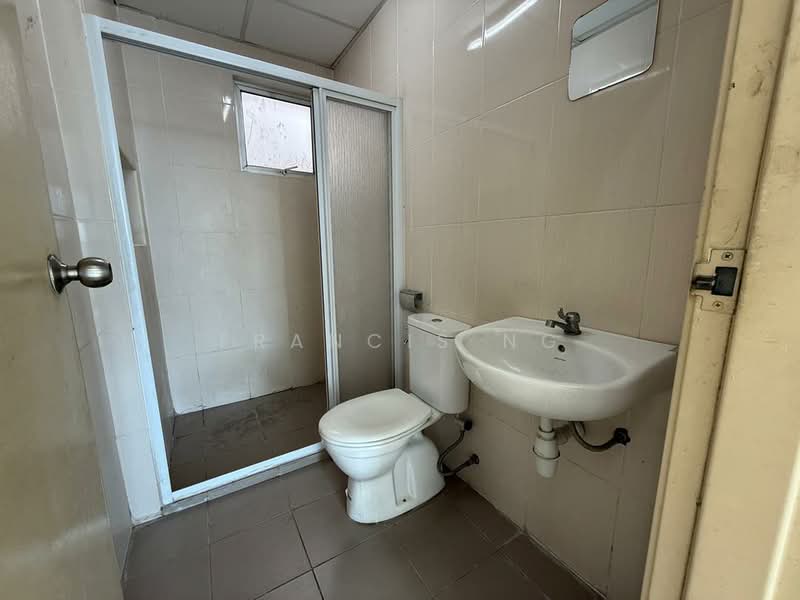 Service Residence for Rent at OUG Parklane - Francis Ng - Bathroom - PropertyGuru.com.my