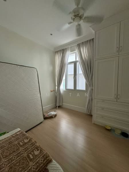 Rumah Banglo untuk Dijual di Gelugor (Penang) - Amy Tan - Bedroom - PropertyGuru.com.my