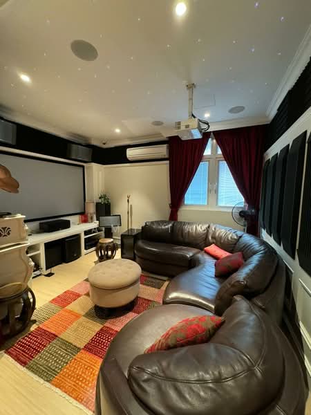 Rumah Banglo untuk Dijual di Gelugor (Penang) - Amy Tan - Living Room - PropertyGuru.com.my