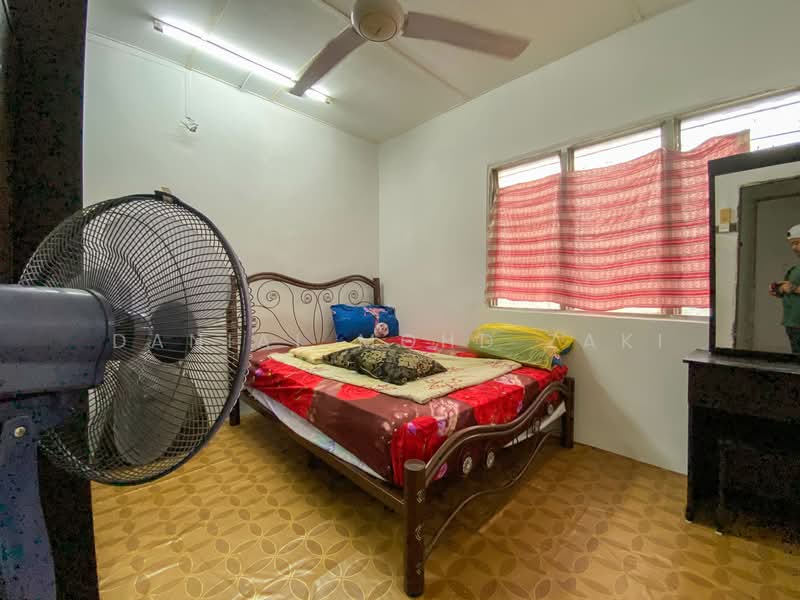 Rumah Teres 2 Tingkat untuk Dijual di Taman Desawan (Klang) - Danial Mohd Zaki - Bedroom - PropertyGuru.com.my