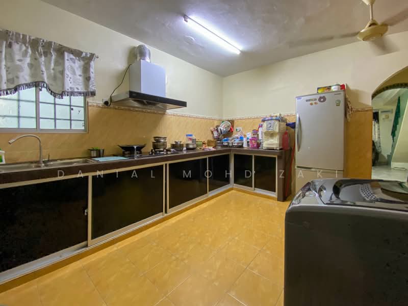 Rumah Teres 2 Tingkat untuk Dijual di Taman Desawan (Klang) - Danial Mohd Zaki - Kitchen - PropertyGuru.com.my