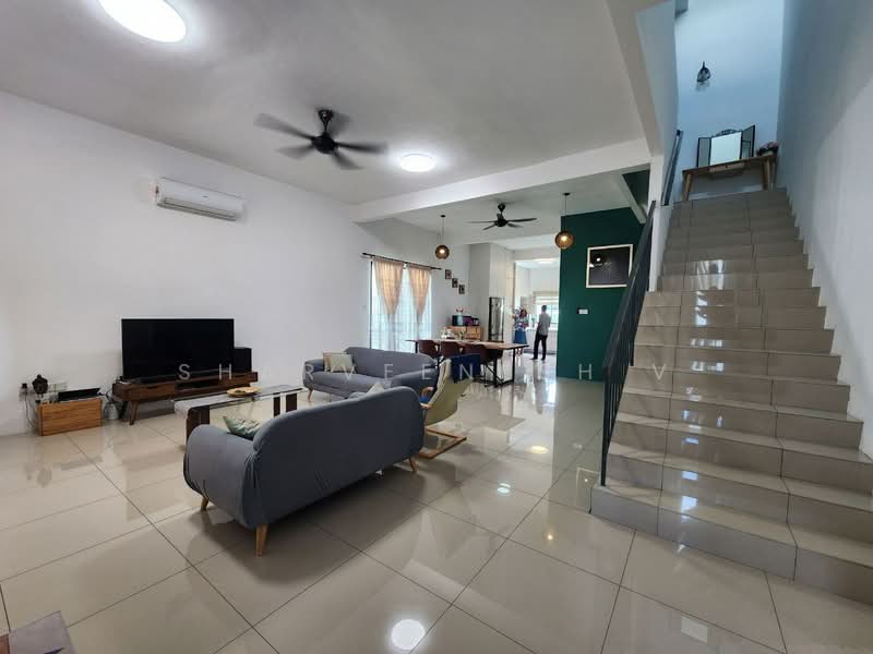Rumah Teres 2 Tingkat untuk Dijual di Taman Scientex Rawang (Rawang) - Sharveenesh V - Living Room - PropertyGuru.com.my