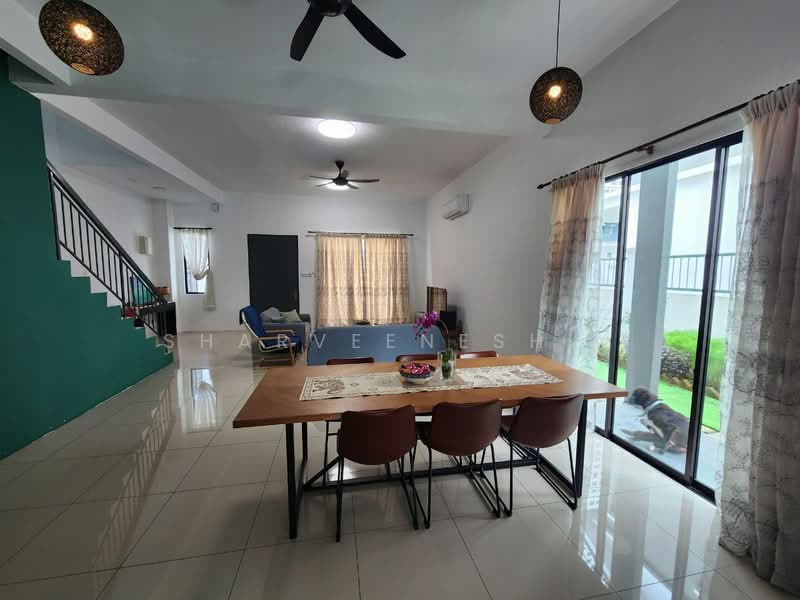 Rumah Teres 2 Tingkat untuk Dijual di Taman Scientex Rawang (Rawang) - Sharveenesh V - Living Room - PropertyGuru.com.my
