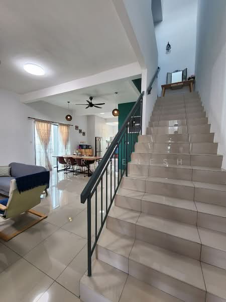 Rumah Teres 2 Tingkat untuk Dijual di Taman Scientex Rawang (Rawang) - Sharveenesh V - Living Room - PropertyGuru.com.my
