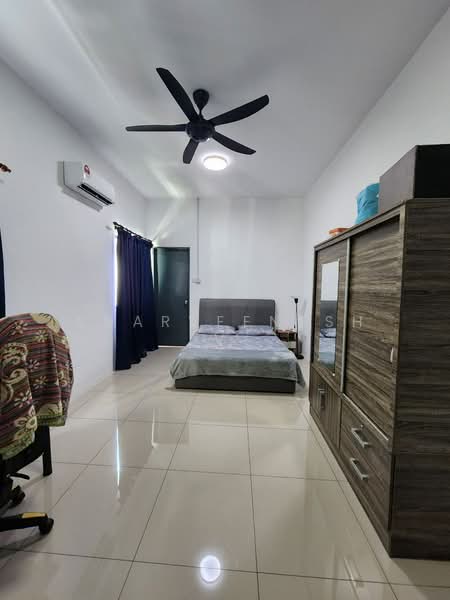 Rumah Teres 2 Tingkat untuk Dijual di Taman Scientex Rawang (Rawang) - Sharveenesh V - Bedroom - PropertyGuru.com.my