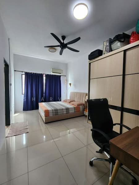 Rumah Teres 2 Tingkat untuk Dijual di Taman Scientex Rawang (Rawang) - Sharveenesh V - Bedroom - PropertyGuru.com.my