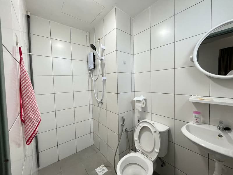 Service Residence for Rent at The Stone - Elaine Lee - Bathroom - PropertyGuru.com.my