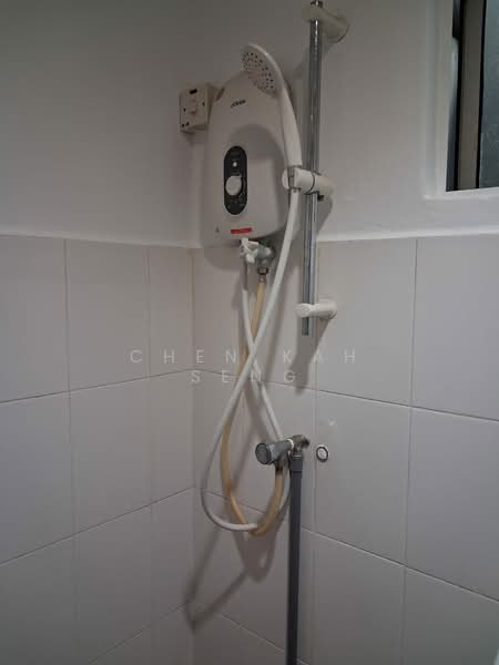 Kondominium untuk Dijual di Warisan City View - Chen Kah Seng - Bathroom - PropertyGuru.com.my
