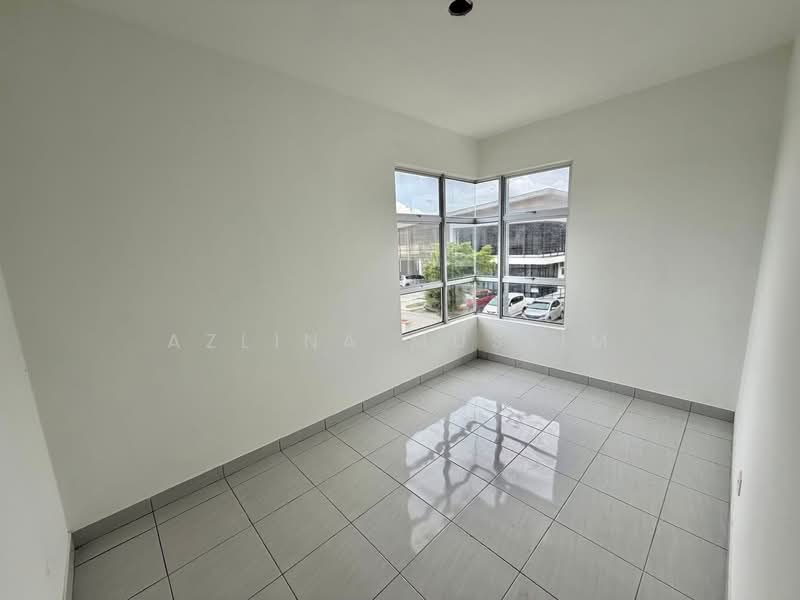 Rumah Teres 2 Tingkat untuk Dijual di Bandar Seri Alam (Masai) - Azlina Muslim - PropertyGuru.com.my
