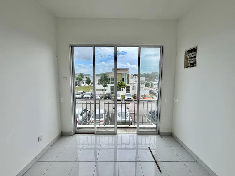 Rumah Teres 2 Tingkat untuk Dijual di Bandar Seri Alam (Masai) - Azlina Muslim - PropertyGuru.com.my