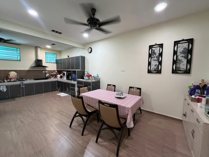 Semi-Detached House for Sale in Ujong Pasir (Melaka) - Vinc Pheng - Kitchen - PropertyGuru.com.my