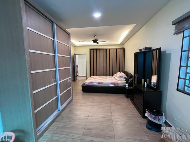 Semi-Detached House for Sale in Ujong Pasir (Melaka) - Vinc Pheng - Bedroom - PropertyGuru.com.my