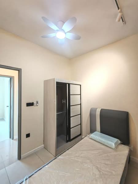Servis Apartment untuk Disewa di One 49 Residence - Le Ching . - Bedroom - PropertyGuru.com.my