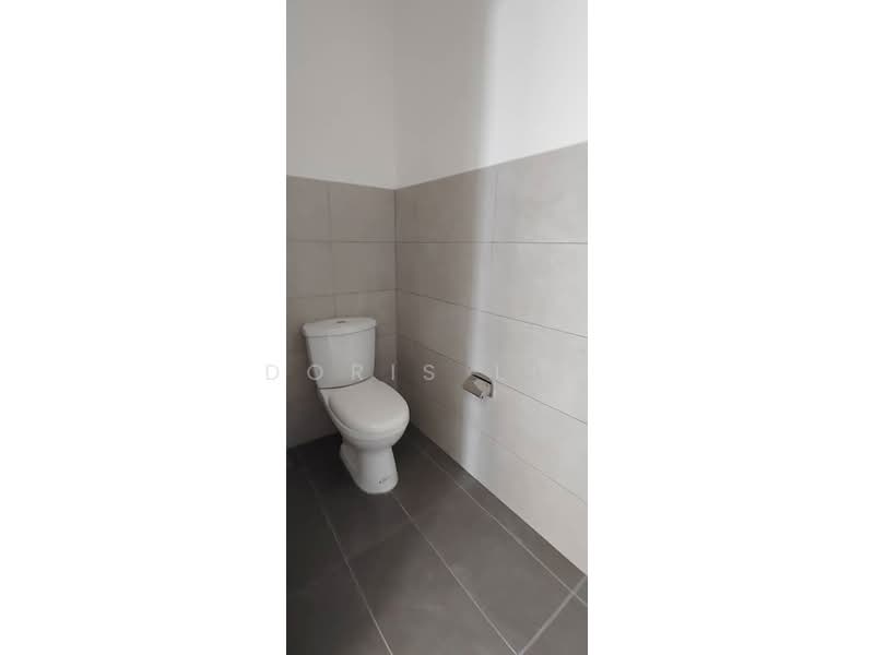 Semi-D Factory for Rent in Taman Sijangkang Jaya (Telok Panglima Garang) - Doris Lim - Bathroom - PropertyGuru.com.my
