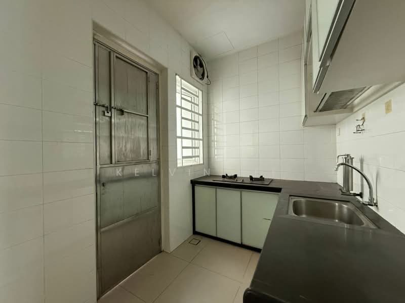 Rumah Teres 3 Tingkat untuk Dijual di Tanjung Bungah (Penang) - Kelvin Lee - Kitchen - PropertyGuru.com.my