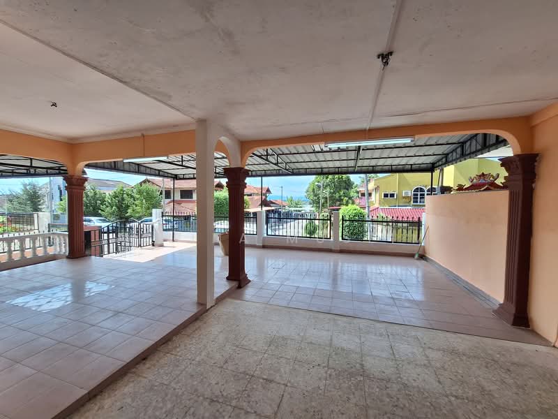 Rumah Berkembar untuk Dijual di Batu Pahat (Johor) - Azlina Muslim - PropertyGuru.com.my