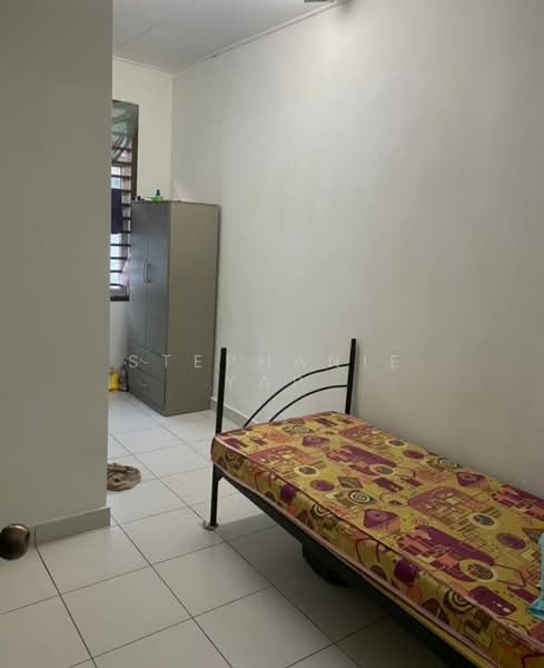 Rumah Teres 2 Tingkat untuk Dijual di Taman Scientex Senai (Senai) - Stephanie Yap - Bedroom - PropertyGuru.com.my