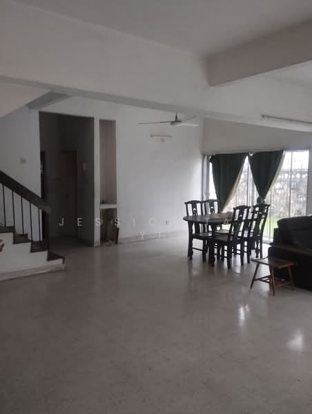 Semi-Detached House for Sale in Taman Cuepacs (Cheras) - Jessica Tai YF - Living Room - PropertyGuru.com.my