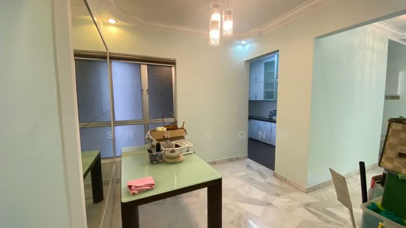 Pangsapuri untuk Dijual di Mawar Apartment - Sharon Ong - Dining Room - PropertyGuru.com.my