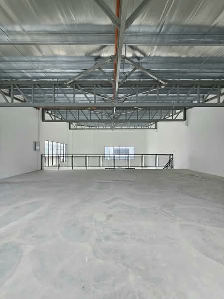 Warehouse for Rent in Bandar Indahpura (Kulai) - Leen Lai - Interior - PropertyGuru.com.my