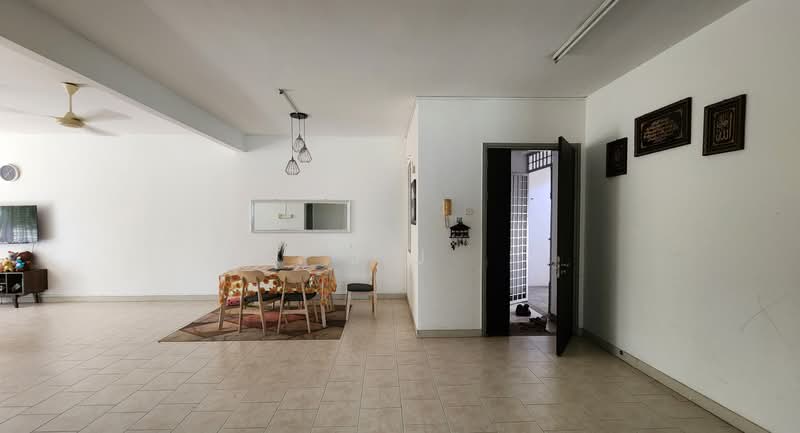 Rumah Bandar untuk Dijual di Kota Kemuning (Shah Alam) - J J - PropertyGuru.com.my