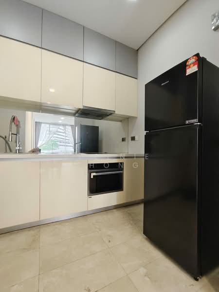 Service Residence for Sale at Vipod Residence - Kweenie Chong - PropertyGuru.com.my
