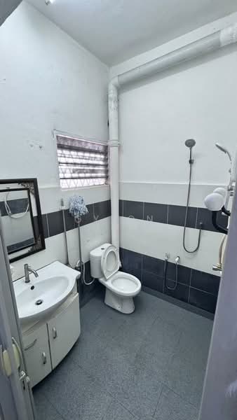 Rumah Teres 2 Tingkat untuk Disewa di Bukit Mertajam (Penang) - Gyson Goh - Bathroom - PropertyGuru.com.my
