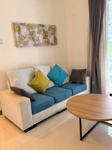 Servis Apartment untuk Disewa di South View - Kenneth Wong - Living Room - PropertyGuru.com.my