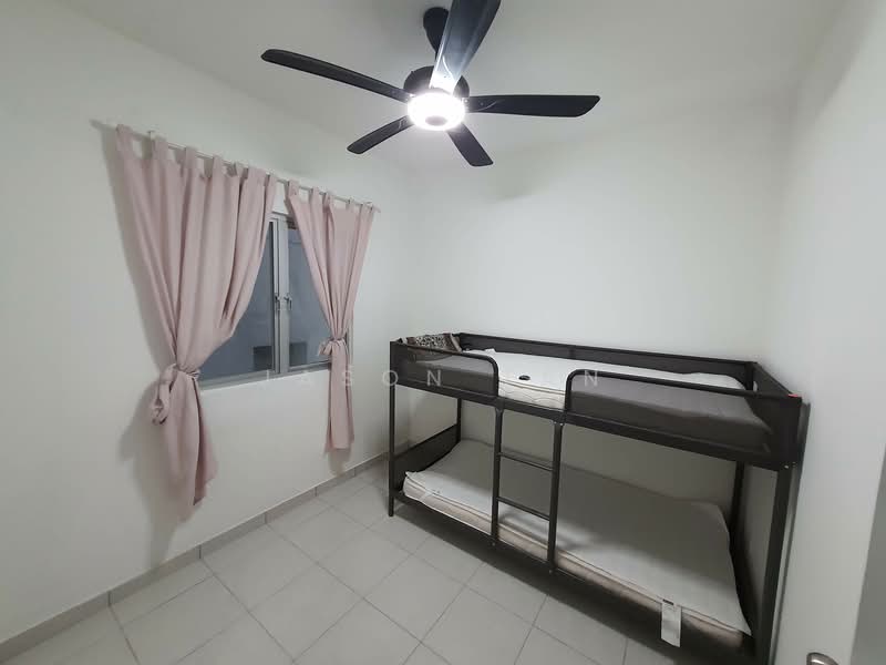 Apartment for Rent at Pangsapuri Seri Utama - Jason Tan - Bedroom - PropertyGuru.com.my