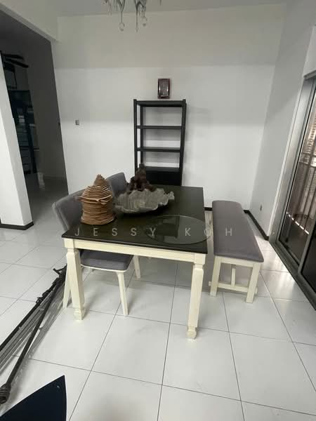 Semi-Detached House for Rent in Taman Impian Emas (Skudai) - Jessy Koh - Dining Room - PropertyGuru.com.my