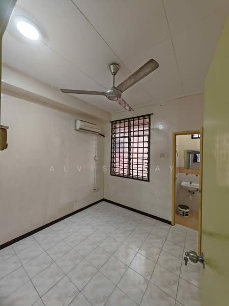 Rumah Teres 2 Tingkat untuk Dijual di Bandar Seri Alam (Masai) - Alviss Tay - Interior - PropertyGuru.com.my