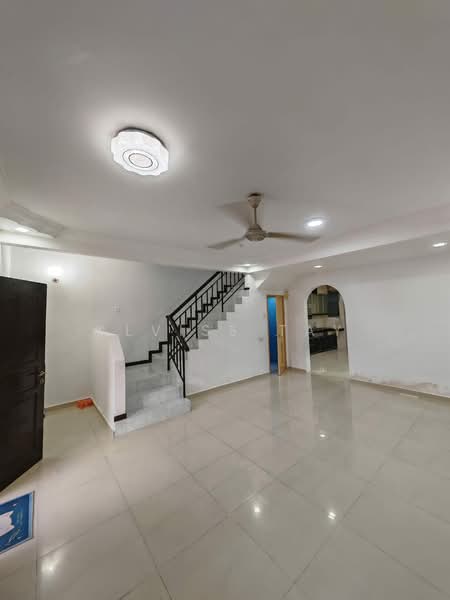Rumah Teres 2 Tingkat untuk Dijual di Bandar Seri Alam (Masai) - Alviss Tay - Living Room - PropertyGuru.com.my
