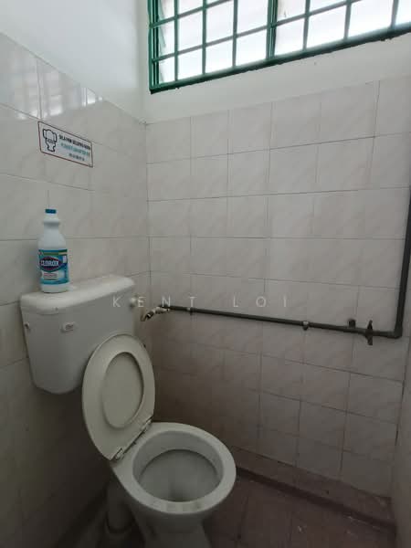 Shop / Office for Rent in Skudai (Johor) - Kent Loi - Bathroom - PropertyGuru.com.my
