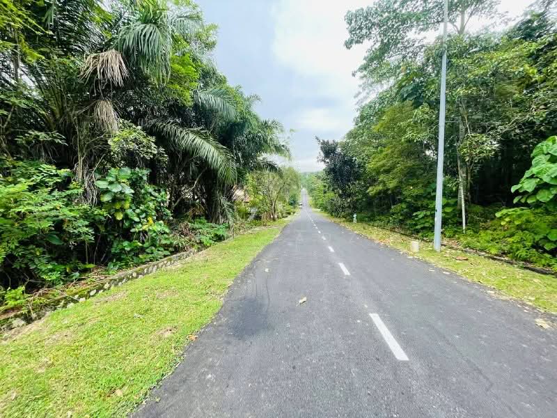 Residential Land for Sale in Saujana Utama (Selangor) - Mohd Fadzli - Exterior - PropertyGuru.com.my