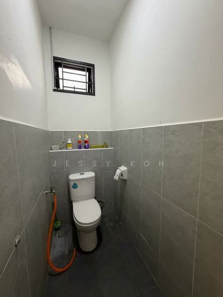 Kedai untuk Disewa di Johor Bahru (Johor) - Jessy Koh - Bathroom - PropertyGuru.com.my