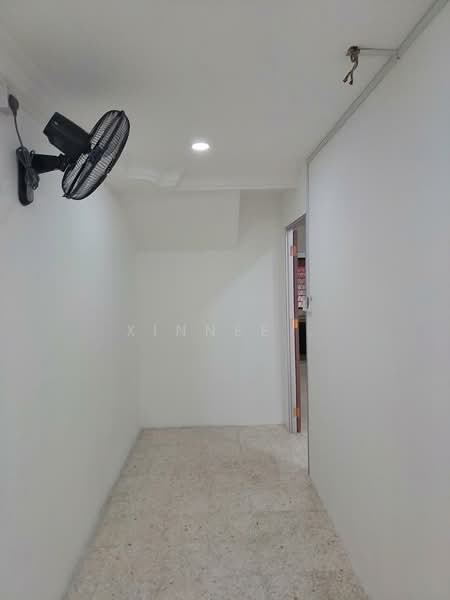 Rumah Teres 2 Tingkat untuk Disewa di Bukit Gedung (Bayan Baru) - Xinnee . - Corridor - PropertyGuru.com.my