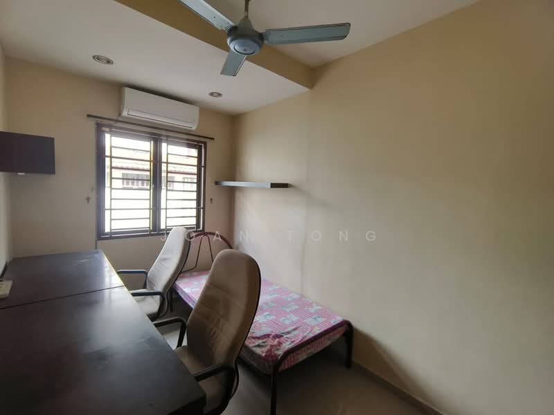 Rumah Teres 2 Tingkat untuk Disewa di Taman Seri Austin (Tebrau) - Joan Tong - PropertyGuru.com.my