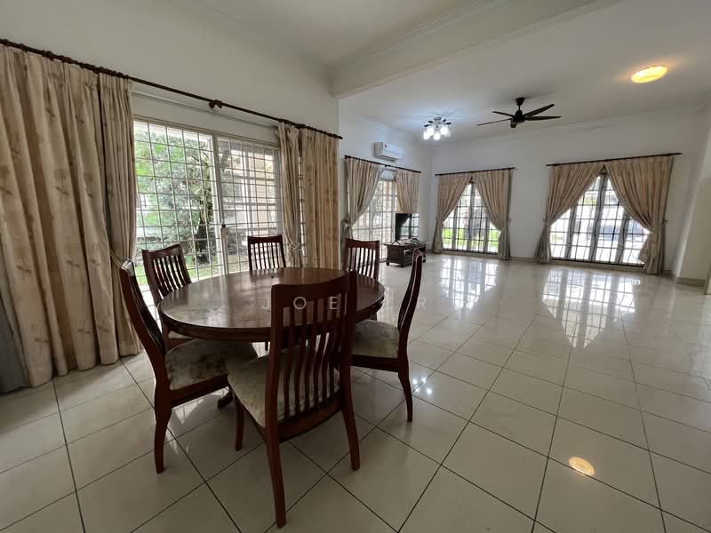Rumah Berkembar untuk Dijual di Bandar Puteri Puchong (Puchong) - Joe ER - Dining Room - PropertyGuru.com.my