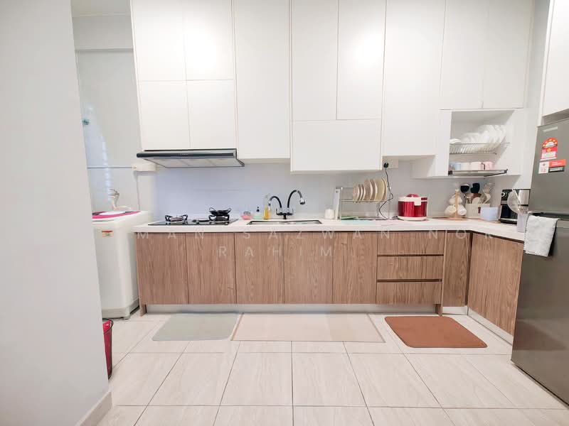 Pangsapuri untuk Dijual di Blok A & B, Pangsapuri Putra Impian - Herman Sazwan Nor Rahim - Kitchen - PropertyGuru.com.my