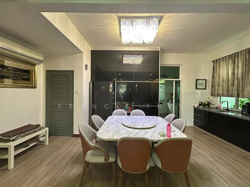 Semi-Detached House for Sale in Saujana Villa (Kajang) - Francis Thee - PropertyGuru.com.my