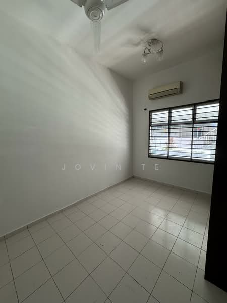 Pangsapuri untuk Dijual di Villa Krystal @ Bandar Selesa Jaya - Jovin Te - PropertyGuru.com.my